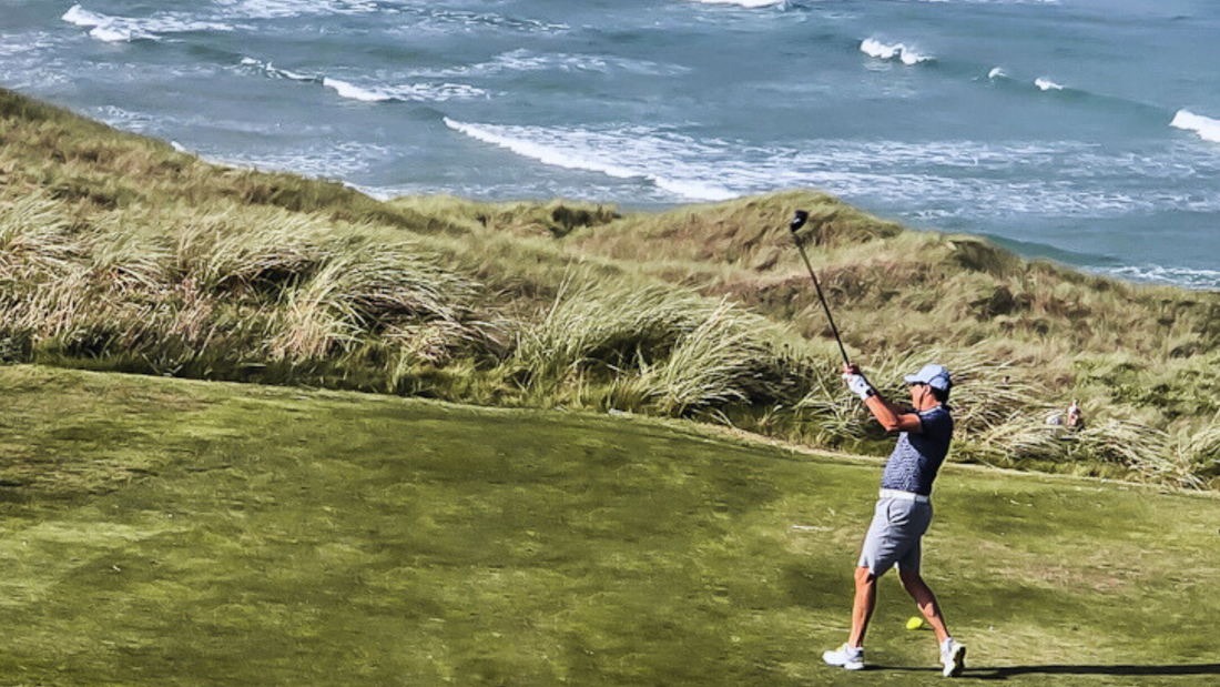 The Cornish Swing: Of Turf, Tide and Tranquility: A Golfer’s Passage to Scarlet